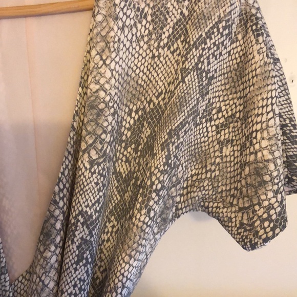 Aritzia Babaton snakeskin wrap dress. - Picture 3 of 5